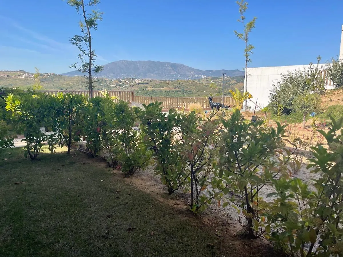 2-Bedroom-Apartment With A Terrace, Pool, Gym Malaga 0*,